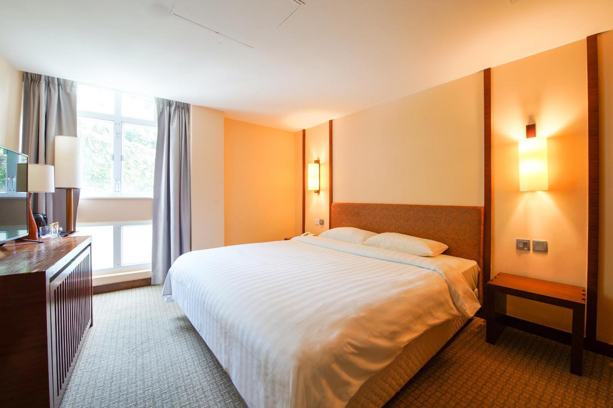 Warwick Hotel Cheung Chau Hong Kong Exterior foto